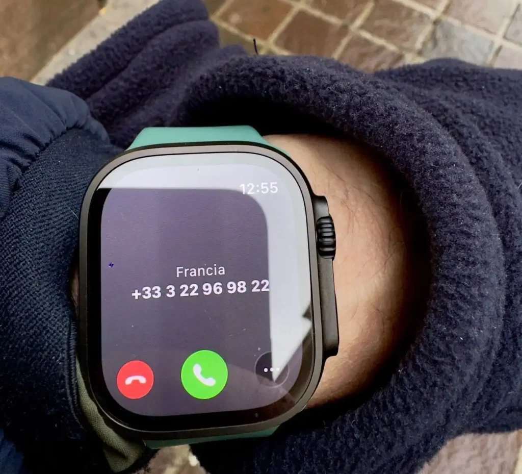 Chiamata spam dall’estero su Apple Watch con numero francese