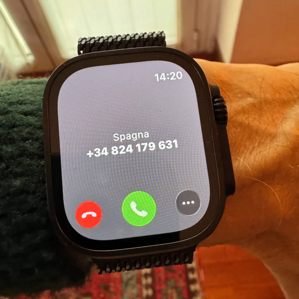 Chiamata spam dall’estero su Apple Watch con prefisso spagnolo